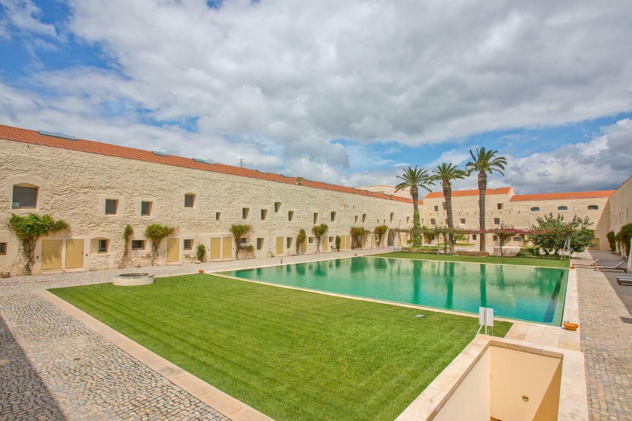 Convento Das Bernardas Тавира Екстериор снимка
